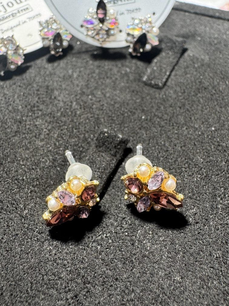 20. Bông tai đính đá nhiều màu - KIM MT JEWELRY